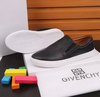 GIVENCHY Men Loafers_02